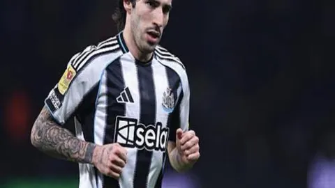 “中韩对决新加坡裁判执哨，日本裁判曾受邀中超执法”